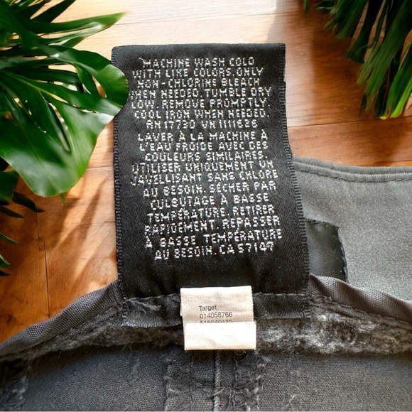 MOSSIMO Modern Flare Stretchy Gray Dress Pants - Size 12 - Picture 14 of 15